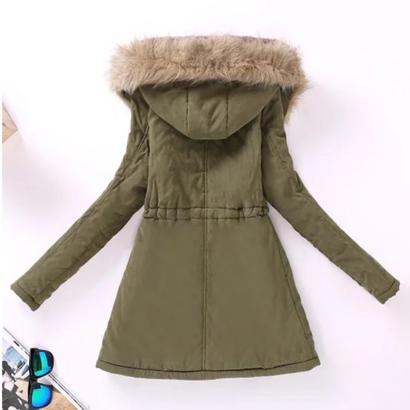 Hooded Faux Fur Drawstring Green Parka Jacket - Picture 2 of 12